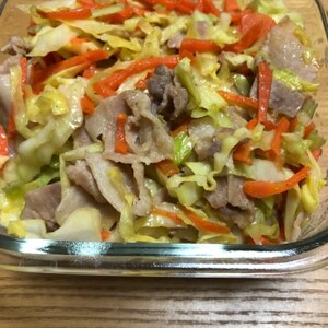 ご飯がすすむ☆豚肉とキャベツのしょうゆマヨ炒め